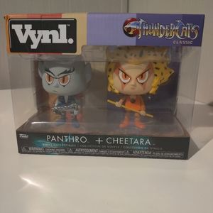 Vynl panthro and cheetara